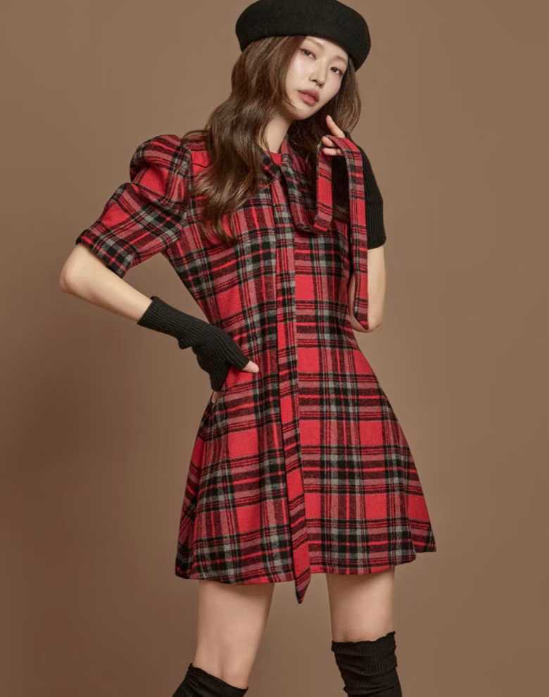 ALLURE東大門㊣實拍女裝新品人氣推薦25秋冬連衣裙格紋圍巾ALLURE連衣裙