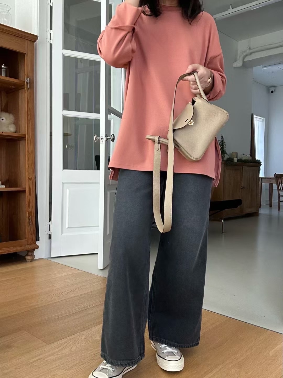 KIND-카인드-OT韓國代購㊣女裝新品推薦職業長袖T恤不含披肩KIND-ot長袖T恤圖色3