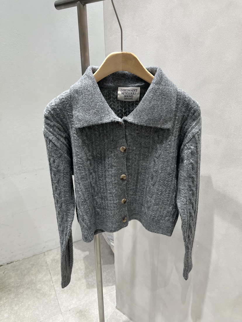 EVERCOMMERCE METICULOUSLY DESIGNED東大門㊣直郵女裝新品25秋冬針織衫EVERCOMMERCE METICULOUSLY DESIGNED針織衫圖色4