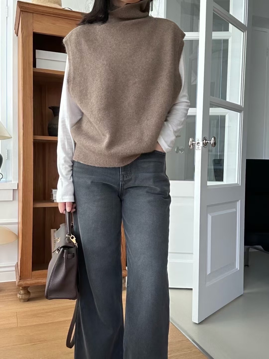 KIND-카인드-OT韓國代購㊣女士新款職業吊帶背心羊絨高領紐扣KIND-ot吊帶/背心圖色1