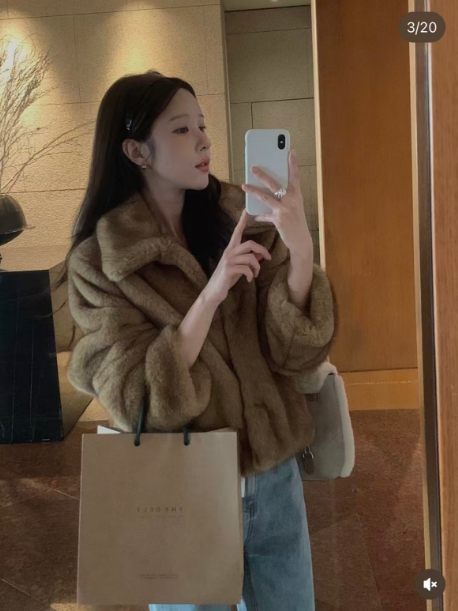 MIELLE-미엘르-OT韓國代購㊣女士新款人氣熱賣短款大衣皮草MIELLE-미엘르-OT短款大衣