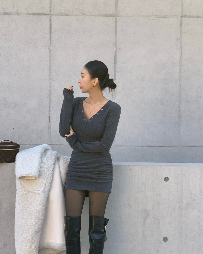 REVE CITE-L韓國直郵㊣女裝新品時尚推薦25秋冬連衣裙褶皺REVE CITE-L連衣裙