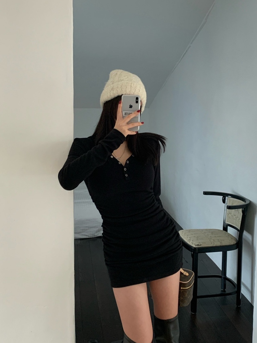 REVE CITE-L韓國直郵㊣女裝新品時尚推薦25秋冬連衣裙褶皺REVE CITE-L連衣裙