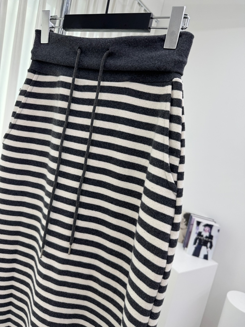 RED-A韓國直郵㊣女裝新款休閑真品25秋冬人氣職業長裙單排扣RED-A長裙