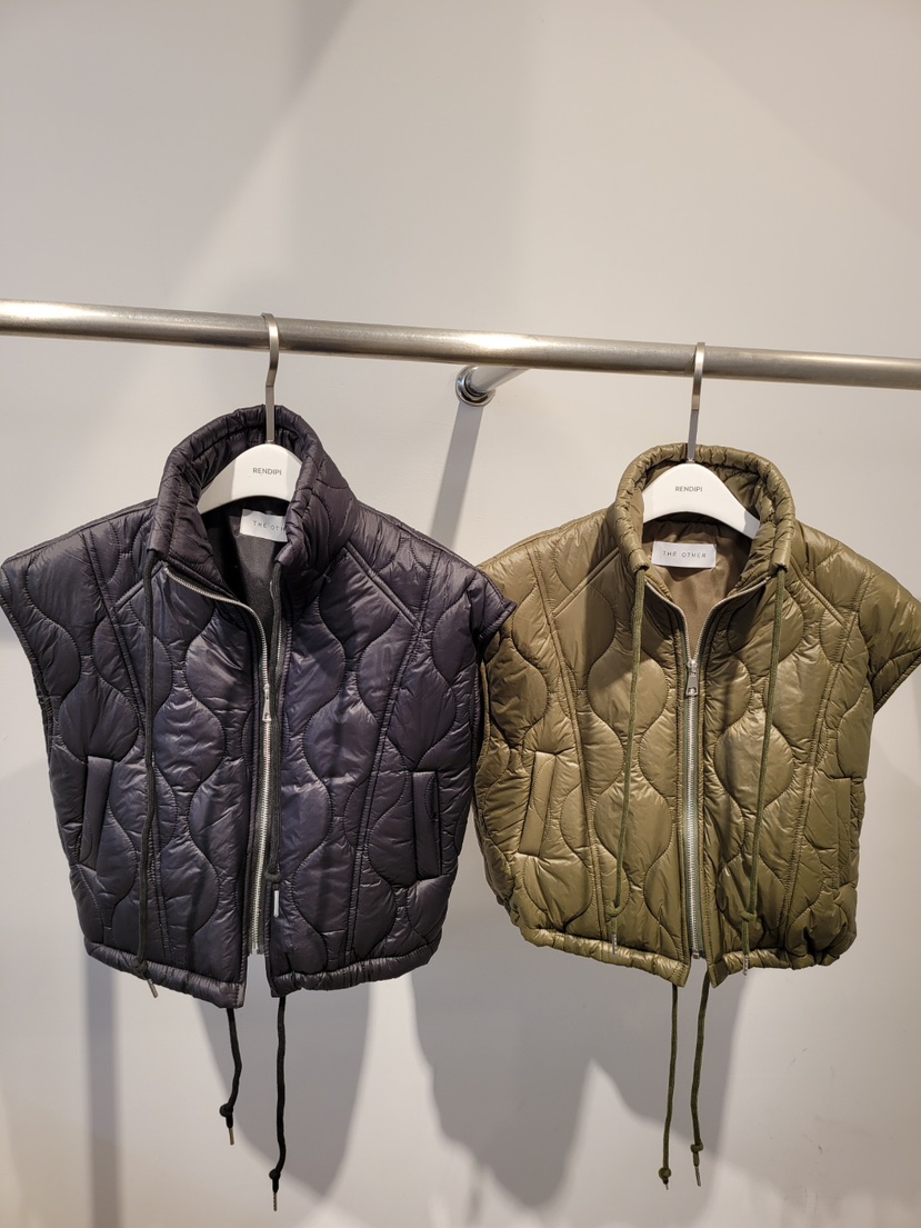 THE OTHER東大門㊣直郵女裝新品推薦熱賣人氣時尚馬甲絎縫THE OTHER馬甲