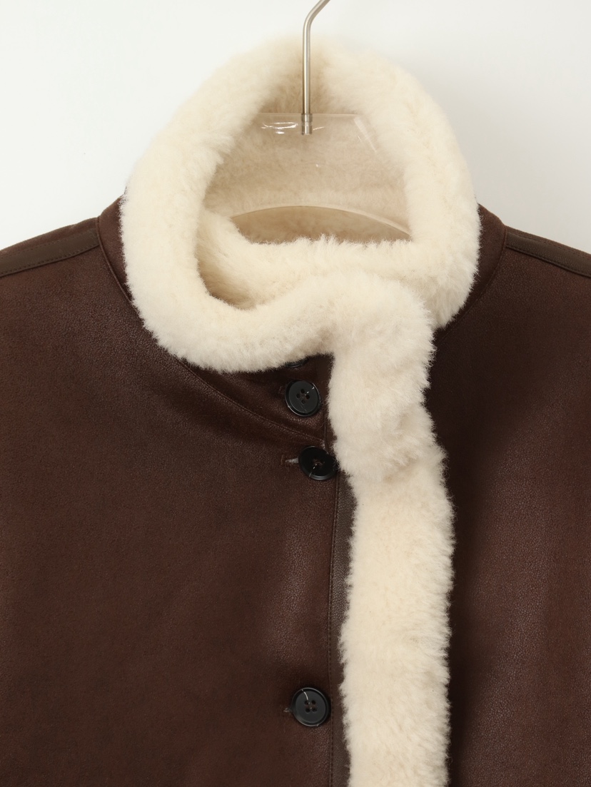 CCW東大門㊣實拍女裝新品時尚25秋冬熱賣人氣推薦職業短款大衣CCW--NYUNYU短款大衣