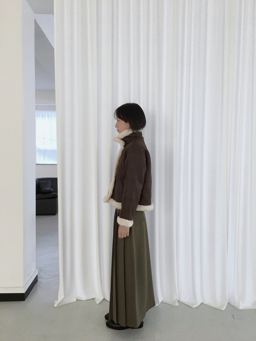 CCW東大門㊣實拍女裝新品時尚25秋冬熱賣人氣推薦職業短款大衣CCW--NYUNYU短款大衣