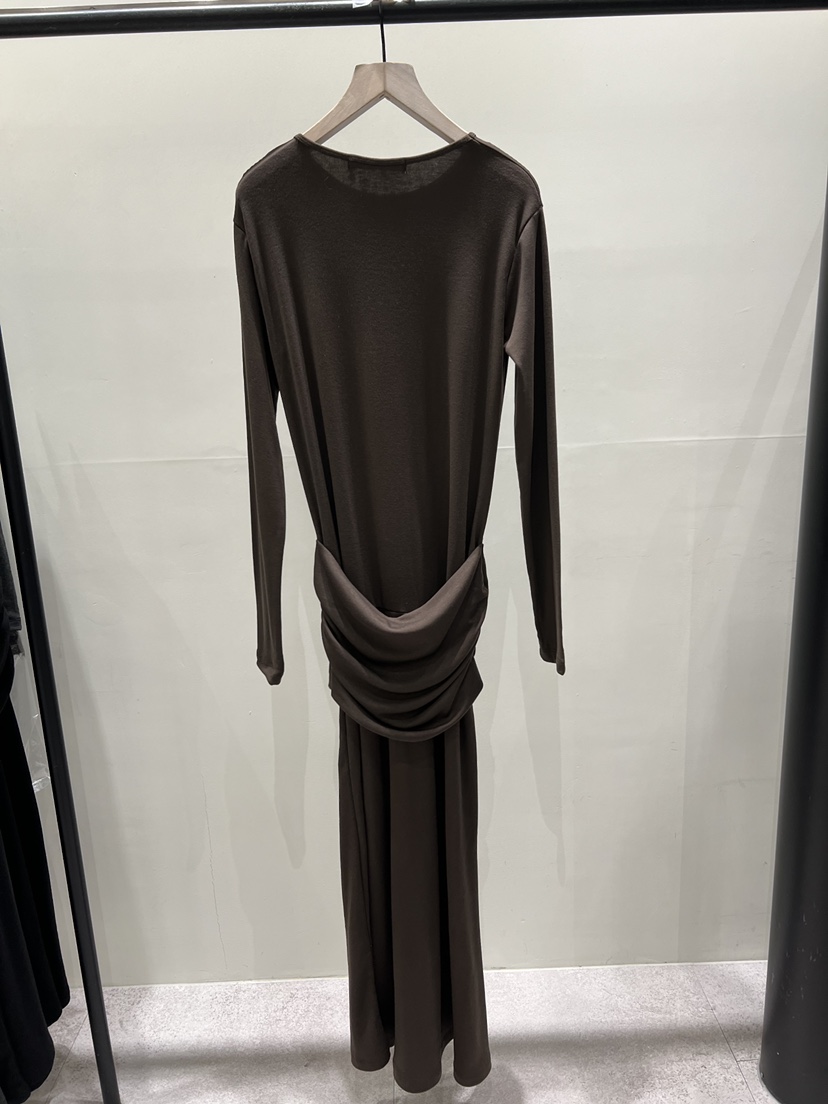 MAC東大門㊣實拍女士新品推薦25秋冬休閑人氣時尚真品連衣裙THE FORWARD MAC連衣裙