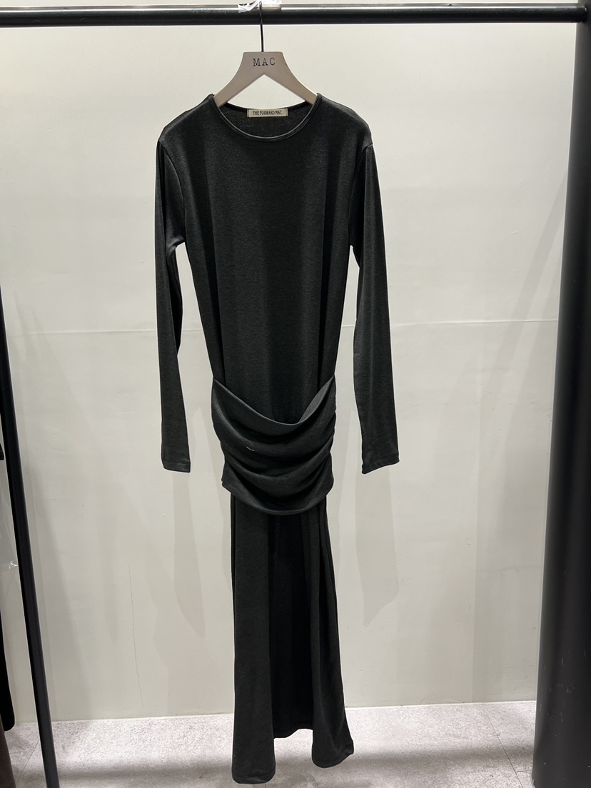 MAC東大門㊣實拍女士新品推薦25秋冬休閑人氣時尚真品連衣裙THE FORWARD MAC連衣裙圖色2墨色