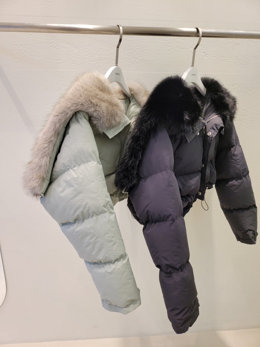 THE OTHER東大門㊣直郵女士新款推薦熱賣夾克拉鏈短款連帽THE OTHER夾克