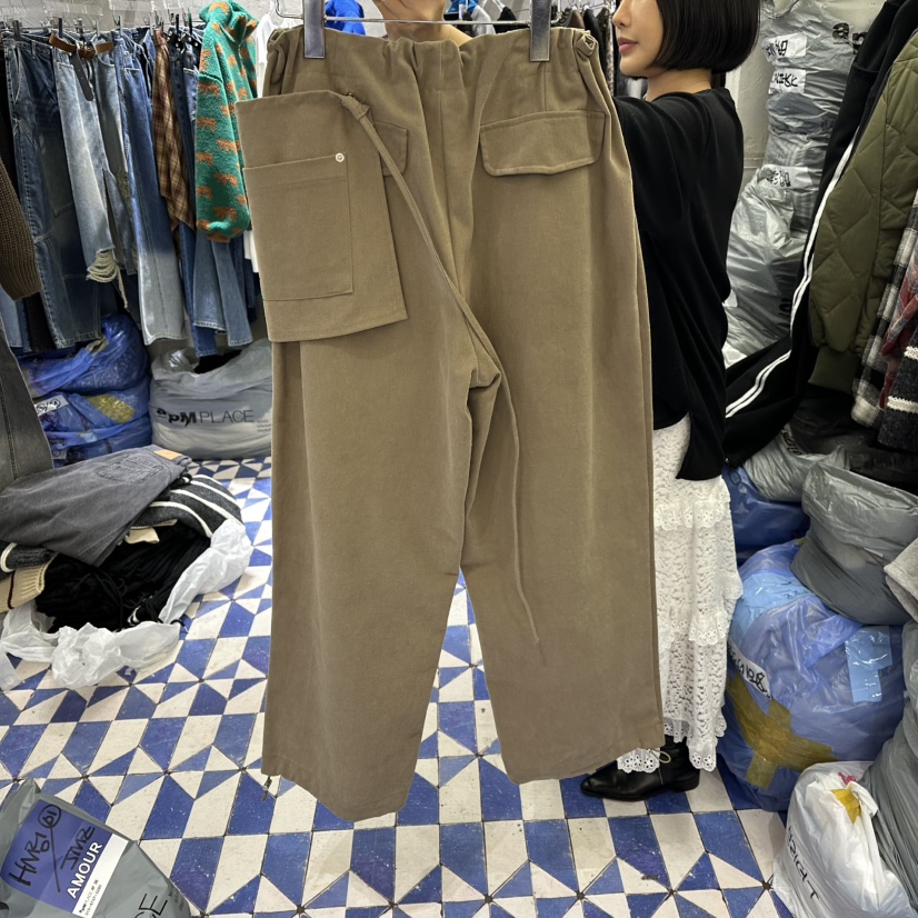 AMOUR韓國代購㊣女士新款熱賣推薦休閑時尚人氣職業休閑褲口袋AMOUR休閑褲