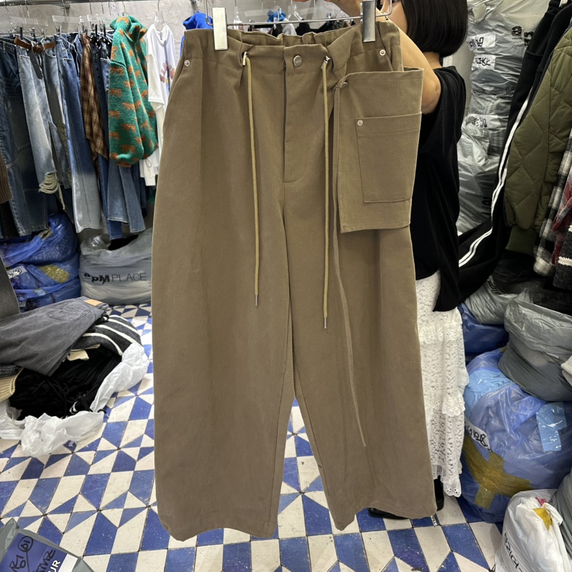 AMOUR韓國代購㊣女士新款熱賣推薦休閑時尚人氣職業休閑褲口袋AMOUR休閑褲圖色1