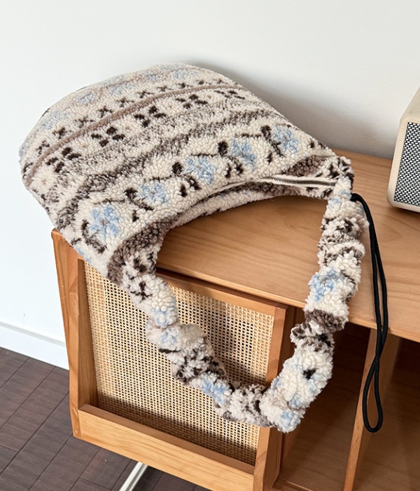 POSH BLUE韓國直郵㊣女裝新品熱賣時尚真品推薦單肩斜跨包絨POSH BLUE單肩/斜跨包