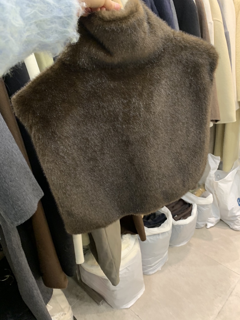 DARAK東大門㊣實拍女裝新品人氣25秋冬職業熱賣馬甲保暖貂皮DARAK馬甲