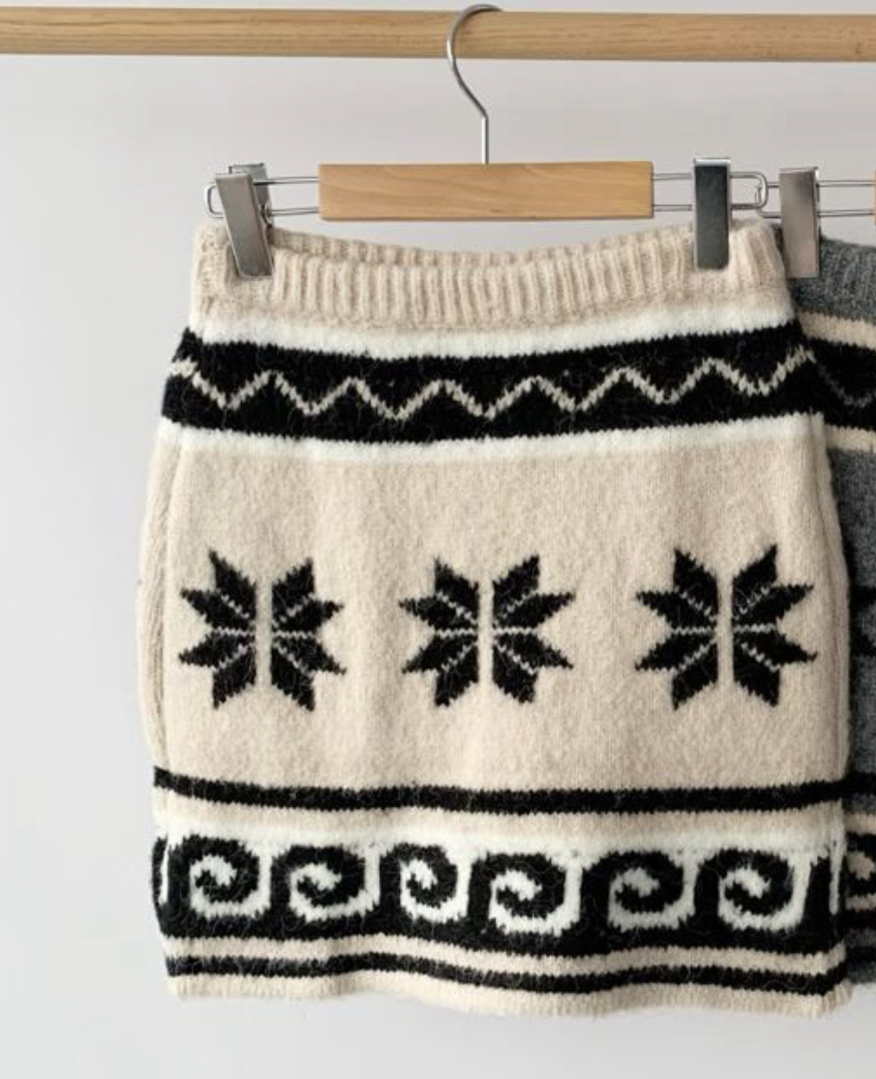 RAMIJ-라미제이-T韓國代購㊣女裝新款休閑人氣推薦職業短裙RAMIJ-라미제이-T短裙圖色2