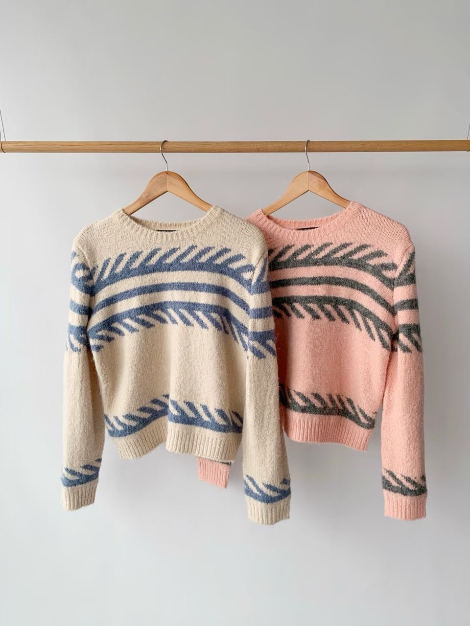 RAMIJ-라미제이-T韓國直郵㊣女士新款熱賣推薦真品針織衫RAMIJ-라미제이-T針織衫