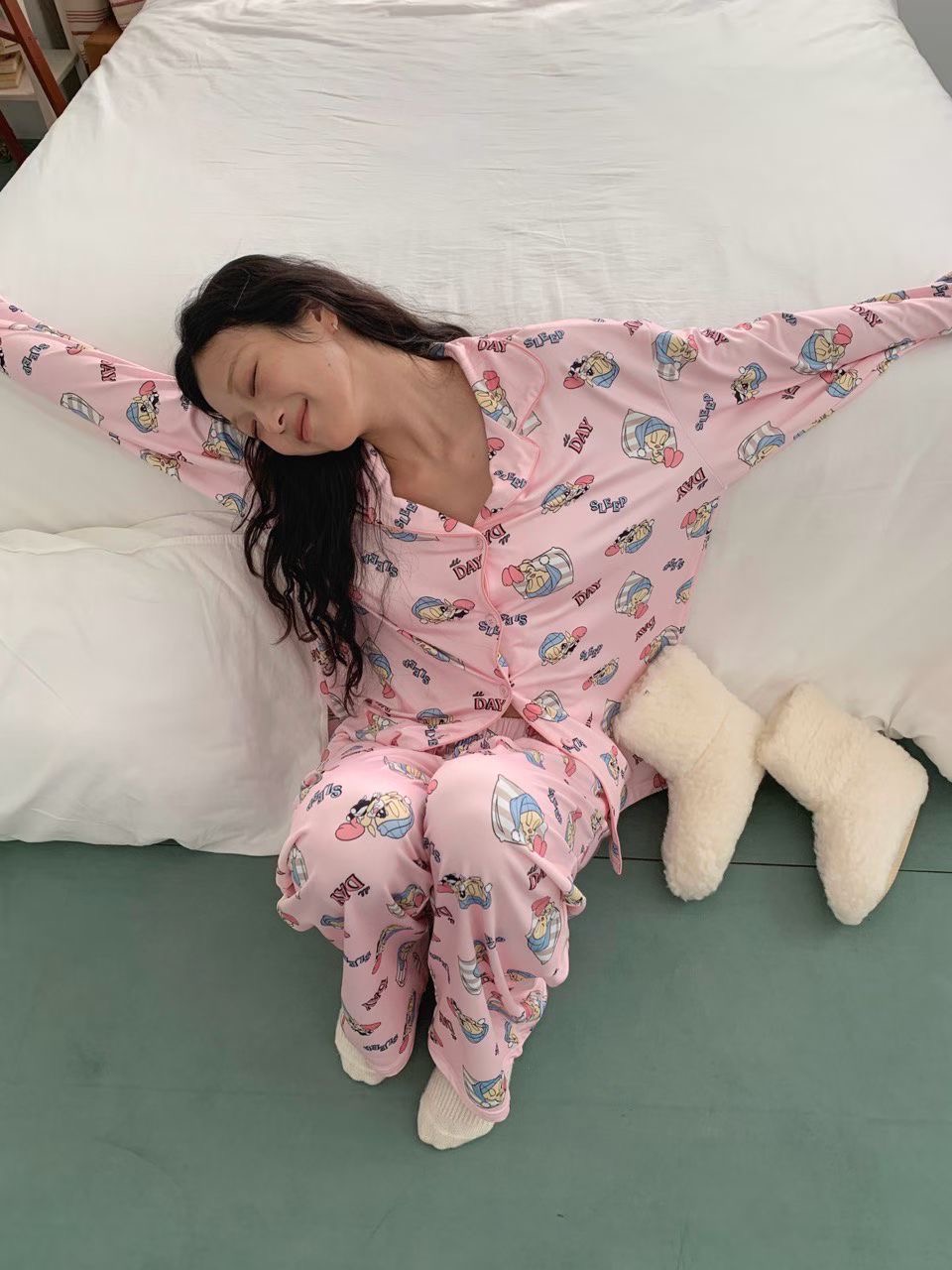 RAMIJ-라미제이-T東大門㊣直郵女裝新品職業推薦時尚睡衣RAMIJ-라미제이-T睡衣