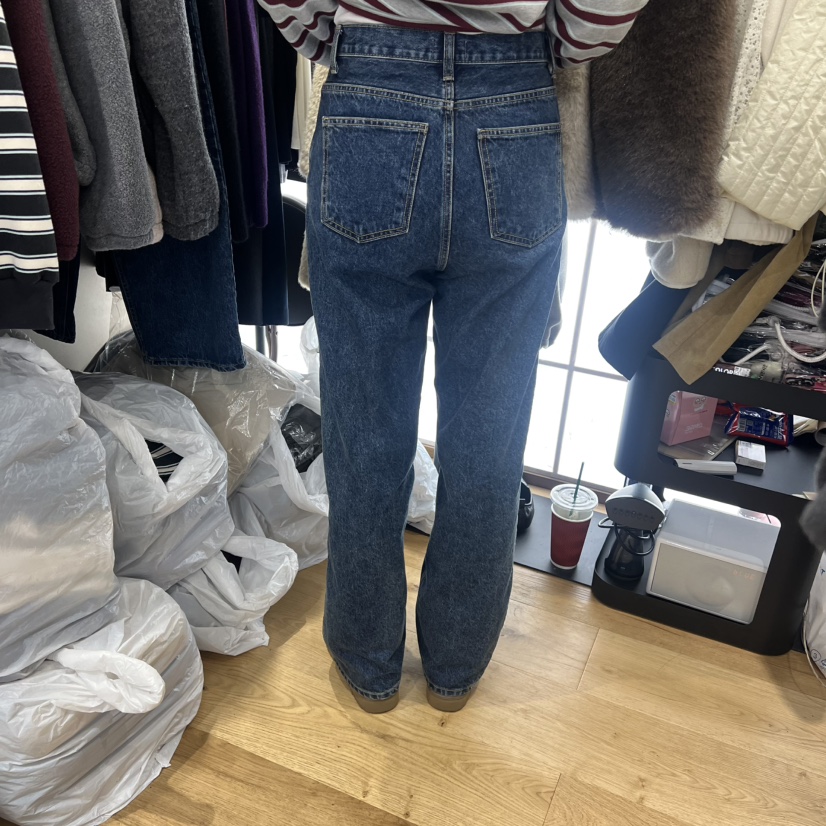 FLAT東大門㊣直郵女裝新品時尚熱賣休閑職業人氣真品牛仔褲FLAT牛仔褲