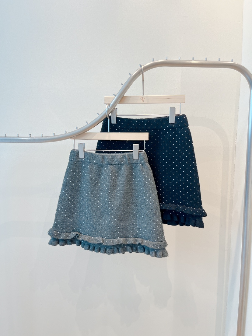 OVE東大門㊣實拍女裝新品熱賣真品職業半身裙中短裙圓點褶邊OVE半身裙/中短裙