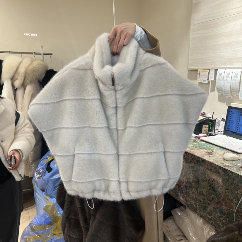 ARCHER東大門㊣直郵女士新品休閑25秋冬人氣推薦職業馬甲貂皮ARCHER馬甲圖色1