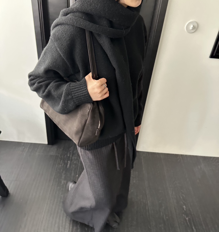 MOMENT韓國代購㊣女裝新款職業休閑真品熱賣時尚針織衫披肩MOMENT/RECOVER針織衫