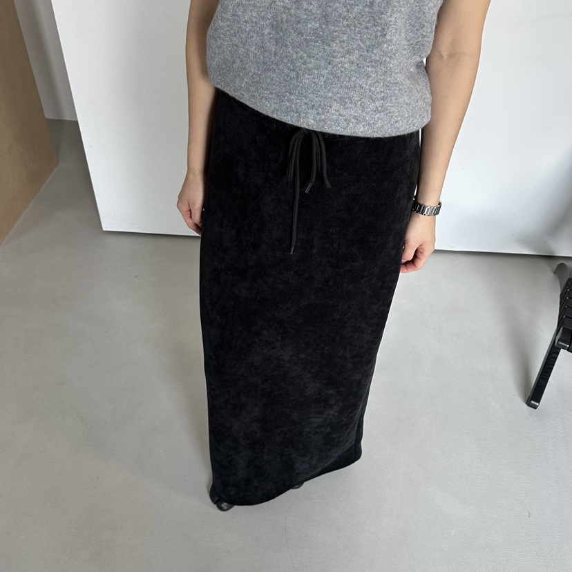 MOMENT東大門㊣實拍女裝新品熱賣人氣休閑推薦25秋冬職業長裙MOMENT/RECOVER長裙