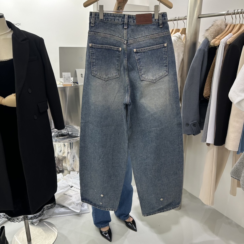 AHOY韓國直郵㊣女裝新品推薦休閑時尚25秋冬職業熱賣牛仔褲AHOY牛仔褲