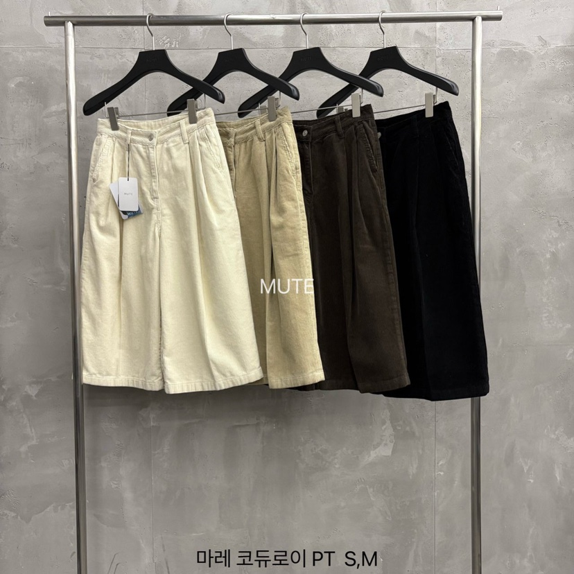 MUTE-P韓國代購㊣女裝新品職業人氣休閑真品時尚短褲燈芯絨MUTE短褲