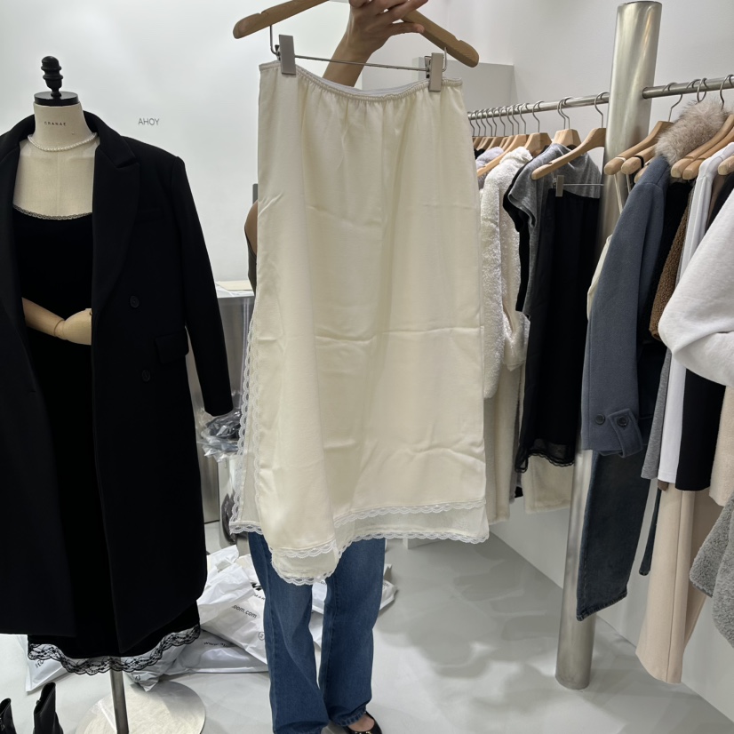 AHOY東大門㊣代購女裝新品推薦熱賣職業人氣時尚真品長裙蕾絲AHOY長裙圖色1