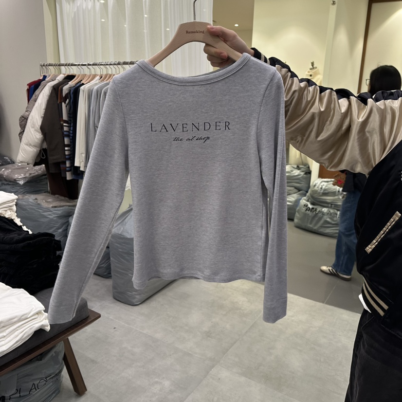 URBANSTORY/REMAKING東大門㊣代購女士新品25秋冬人氣長袖T恤Remaking/URBANSTORY長袖T恤圖色2