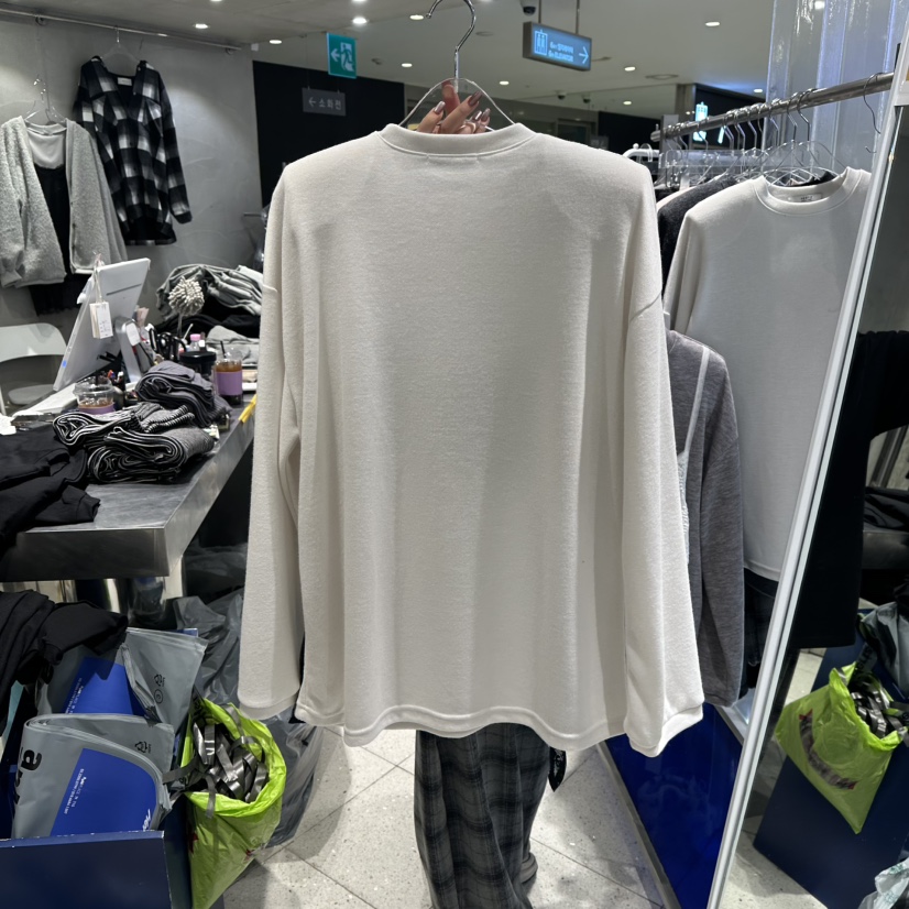HERTZ-P東大門㊣實拍女士新款人氣25秋冬真品長袖T恤假兩件HERTZ-P長袖T恤