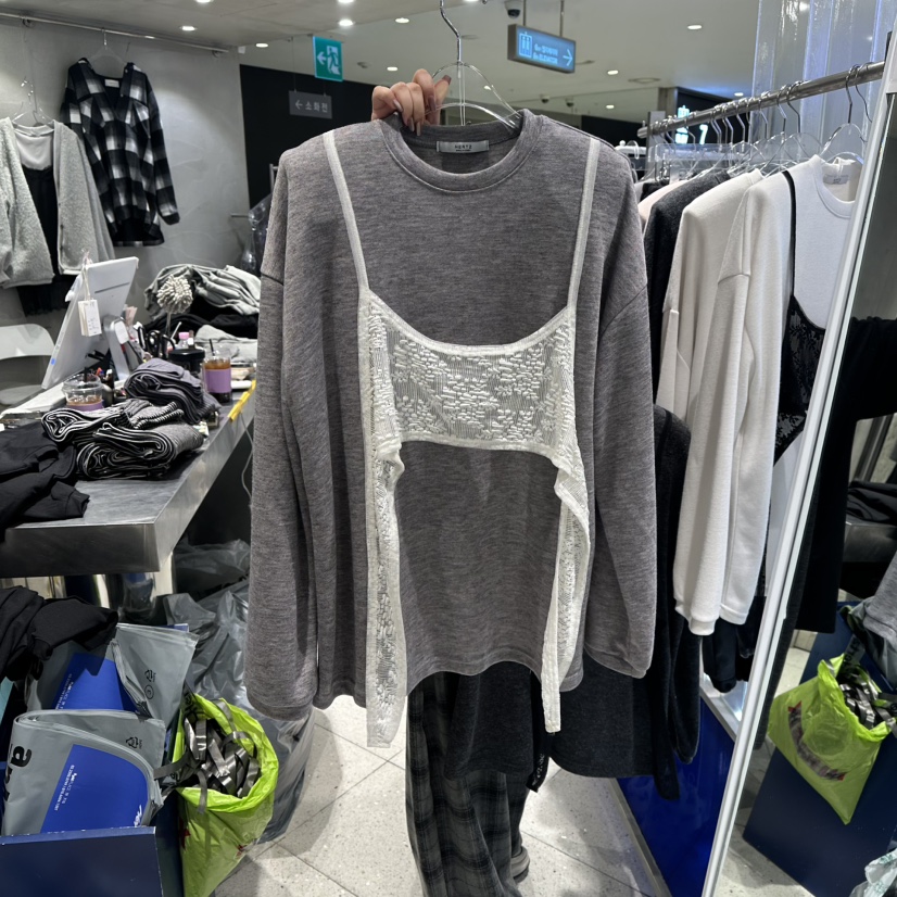 HERTZ-P東大門㊣實拍女士新款人氣25秋冬真品長袖T恤假兩件HERTZ-P長袖T恤圖色2