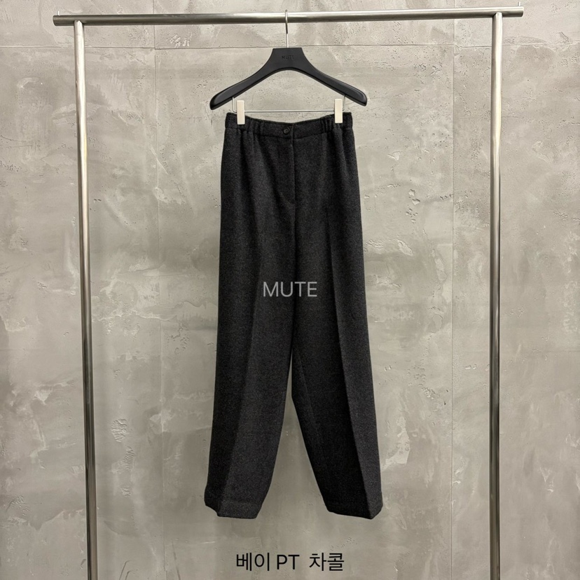 MUTE-P韓國代購㊣女裝新品時尚熱賣25秋冬休閑推薦真品休閑褲MUTE休閑褲圖色2墨色