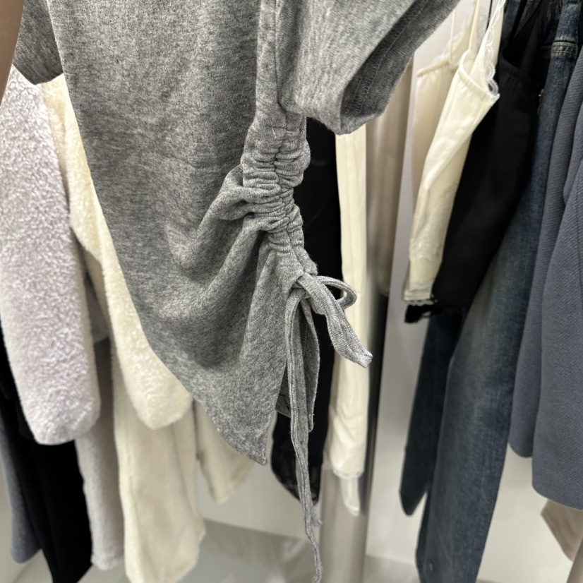 AHOY韓國直郵㊣女裝新品時尚休閑熱賣人氣推薦25秋冬真品T恤AHOYT恤