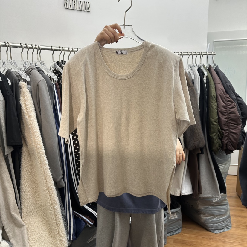 GABIZON東大門㊣直郵女裝新品時尚職業人氣真品推薦T恤加絨GABIZONT恤圖色2