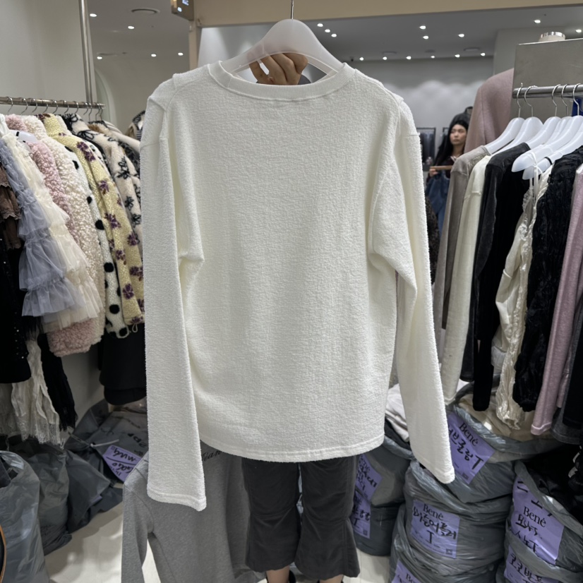 BENE東大門㊣代購女士新款真品時尚熱賣職業休閑推薦長袖T恤BENE長袖T恤