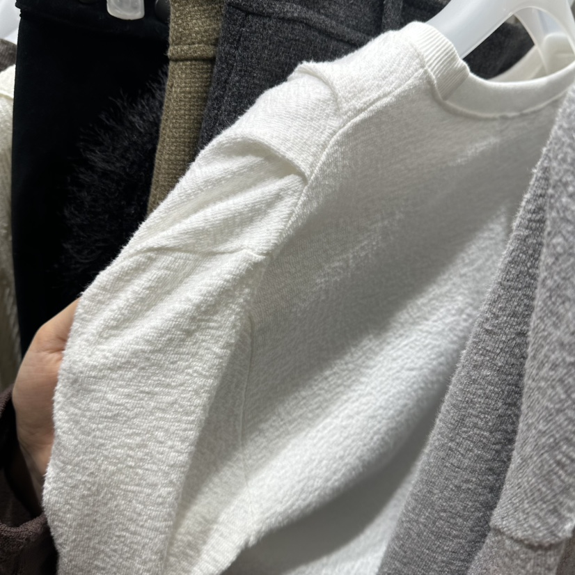 BENE東大門㊣代購女士新款真品時尚熱賣職業休閑推薦長袖T恤BENE長袖T恤