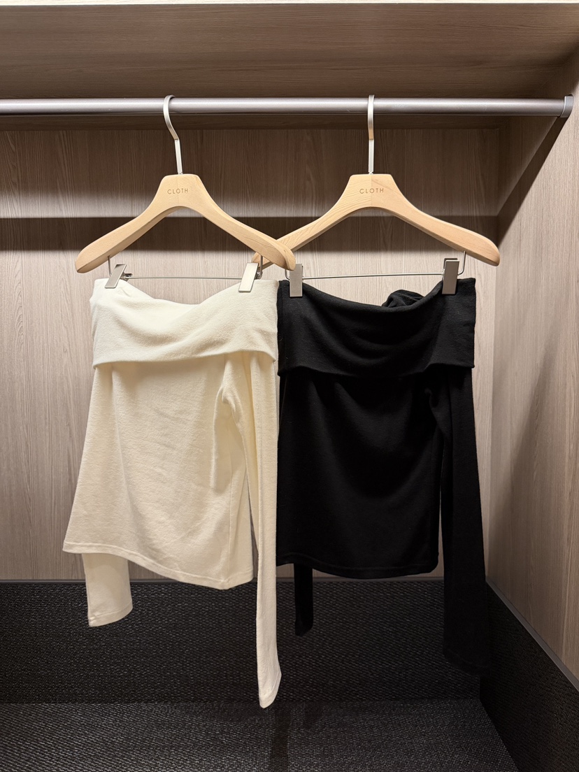 CLOTH韓國代購㊣女士新款推薦人氣真品長袖T恤羊毛高領露肩CLOTH長袖T恤