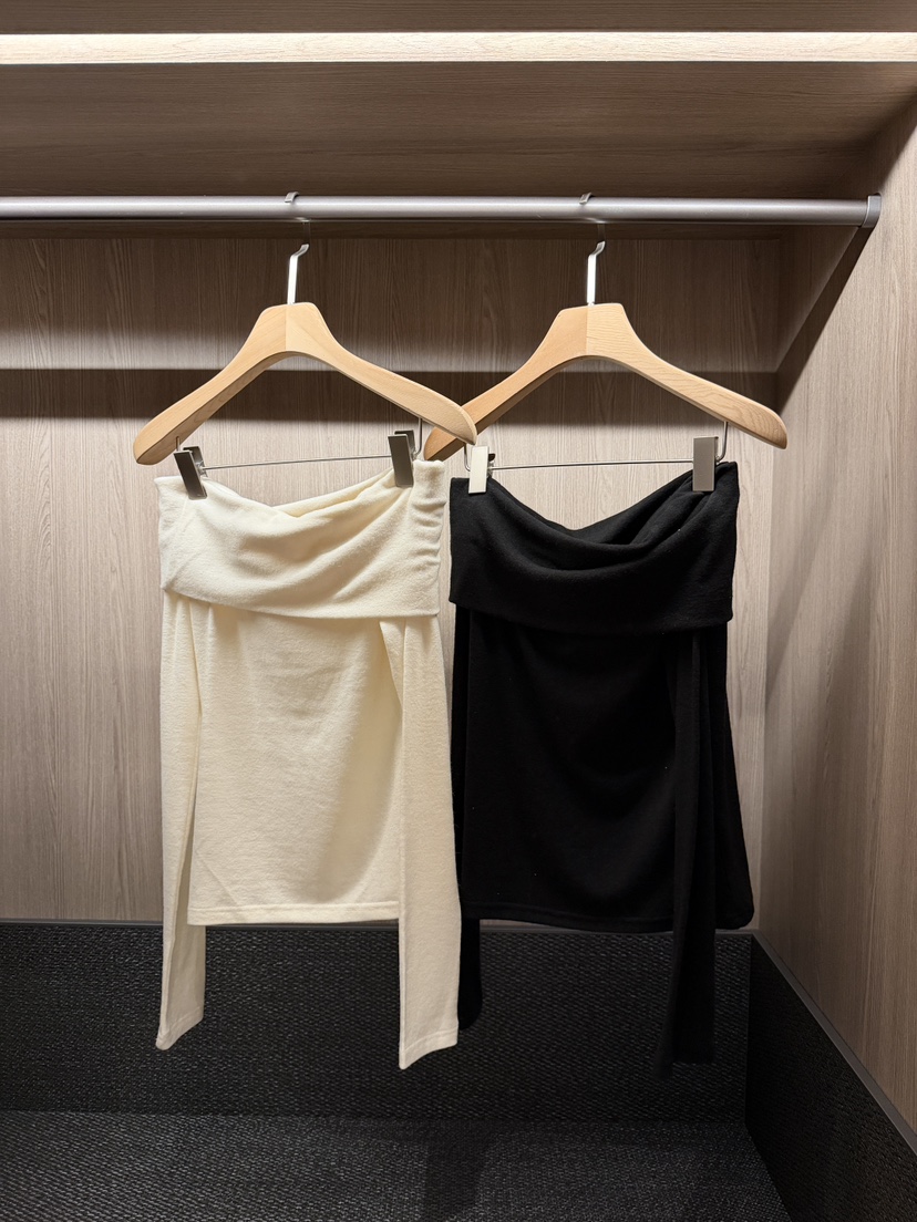 CLOTH韓國代購㊣女士新款推薦人氣真品長袖T恤羊毛高領露肩CLOTH長袖T恤