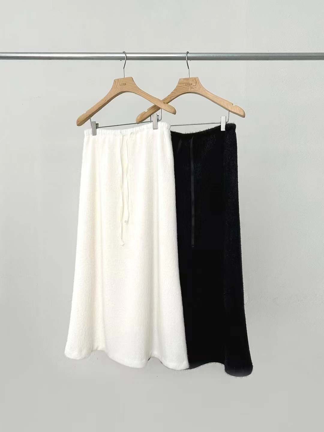 LITER韓國代購㊣女士新款25秋冬休閑人氣熱賣職業推薦時尚長裙LITER長裙