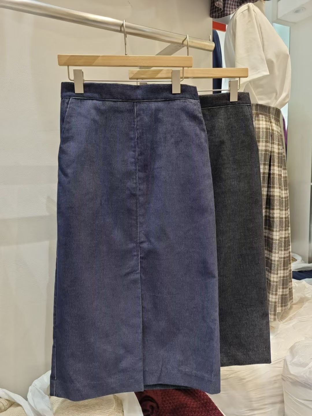 ALLU東大門㊣直郵女裝新款熱賣人氣真品時尚25秋冬長裙燈芯絨ALLU長裙