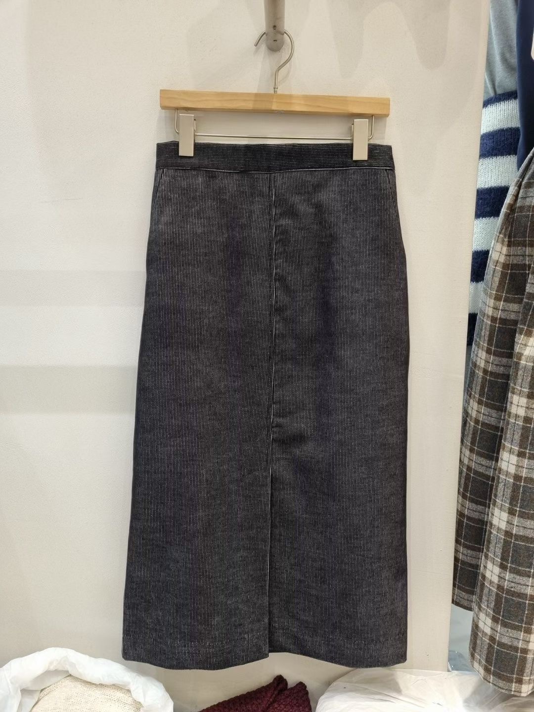 ALLU東大門㊣直郵女裝新款熱賣人氣真品時尚25秋冬長裙燈芯絨ALLU長裙圖色2