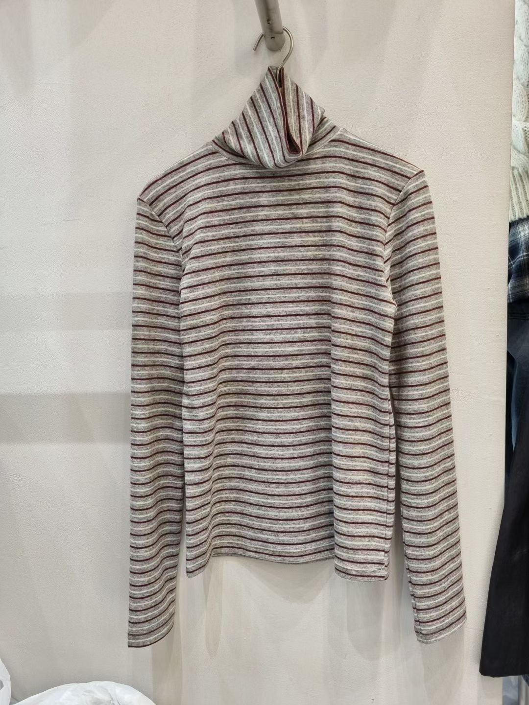 ALLU東大門㊣直郵女裝新款時尚休閑真品職業熱賣25秋冬長袖T恤ALLU長袖T恤圖色2