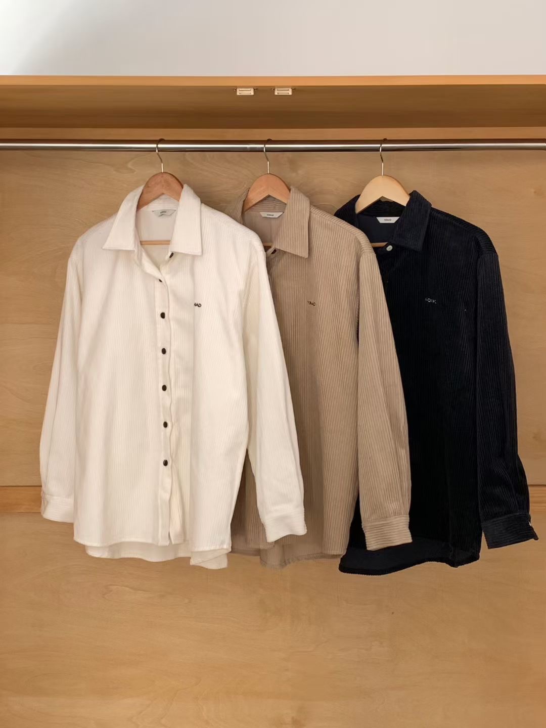 NOMAD東大門㊣實拍女士新品時尚推薦25秋冬襯衫蕾絲衫燈心絨NOMAD襯衫/蕾絲衫圖色2左二色