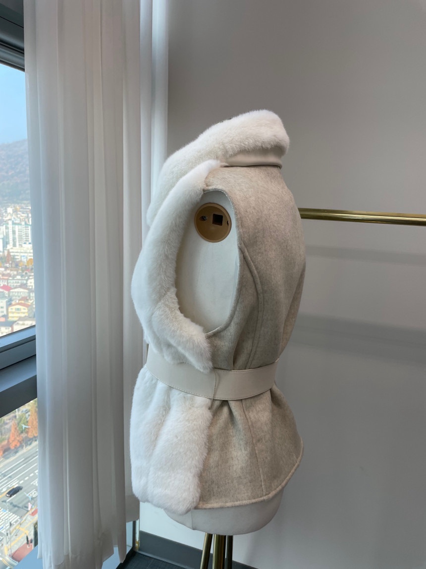 LAFFINE-P韓國代購㊣女裝新品人氣推薦25秋冬職業休閑馬甲LAFFINE-P馬甲