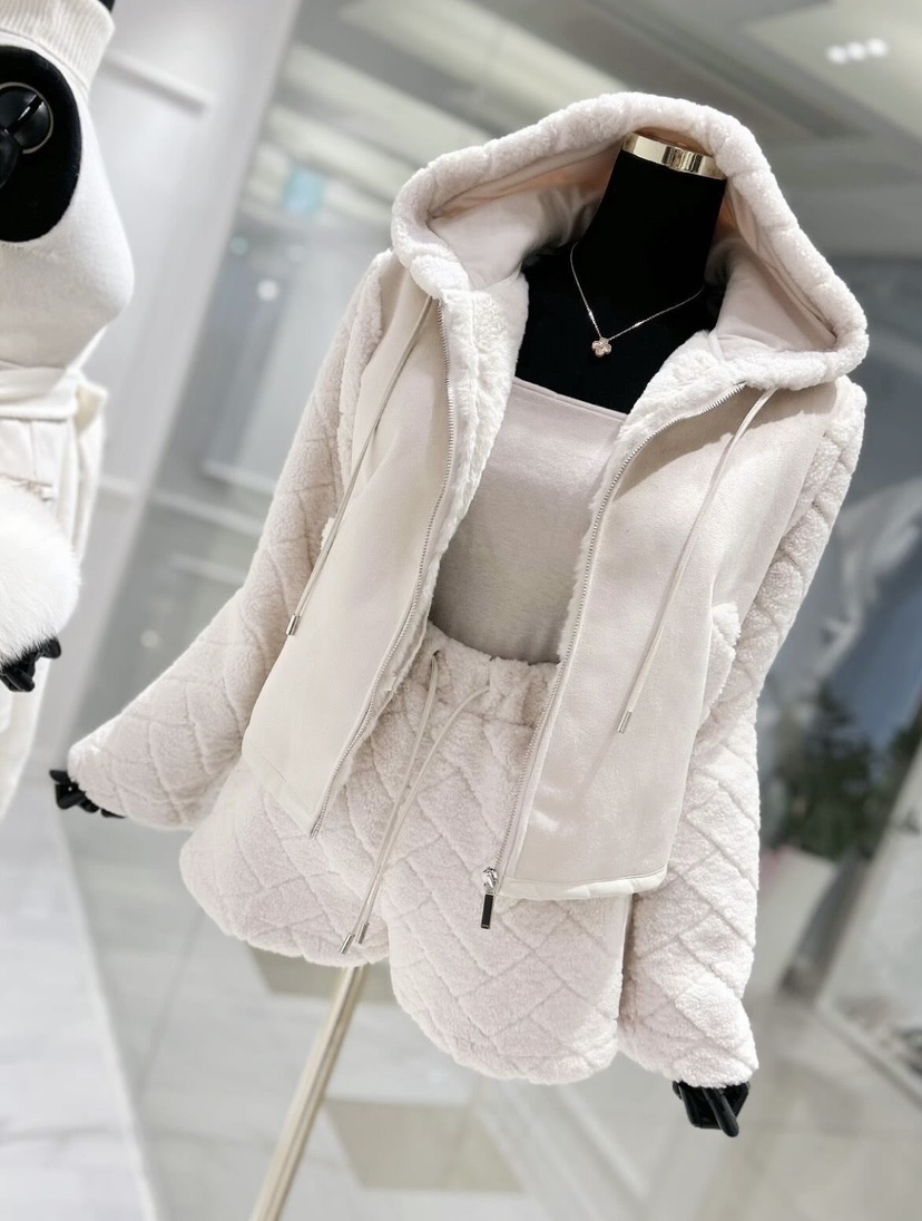 LAFFINE-P東大門㊣實拍女士新款推薦休閑職業人氣套裝套裝LAFFINE-P套裝