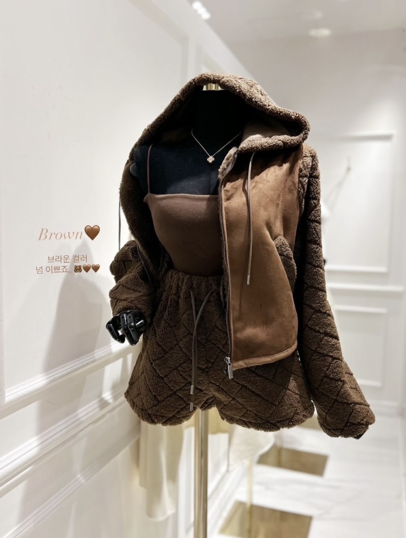 LAFFINE-P東大門㊣實拍女士新款推薦休閑職業人氣套裝套裝LAFFINE-P套裝