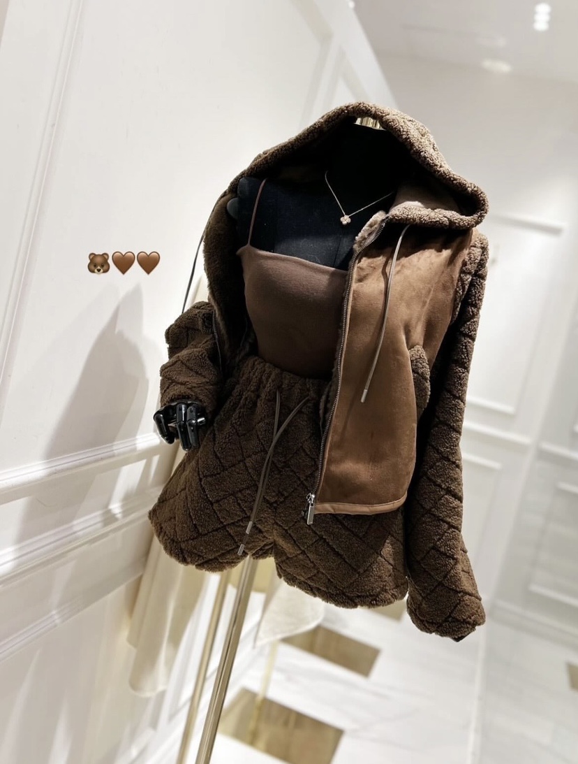 LAFFINE-P東大門㊣實拍女士新款推薦休閑職業人氣套裝套裝LAFFINE-P套裝