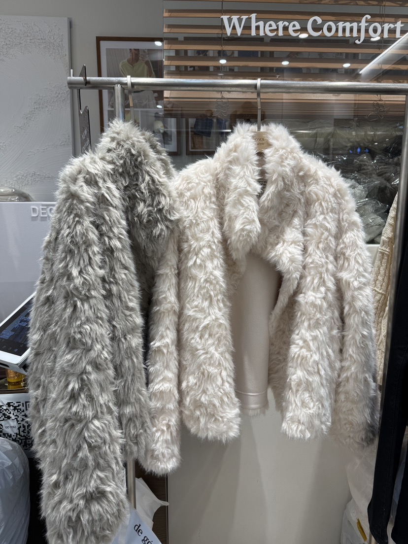 DE GO YOU東大門㊣直郵女裝新品時尚25秋冬真品推薦短款大衣DE GO YOU短款大衣