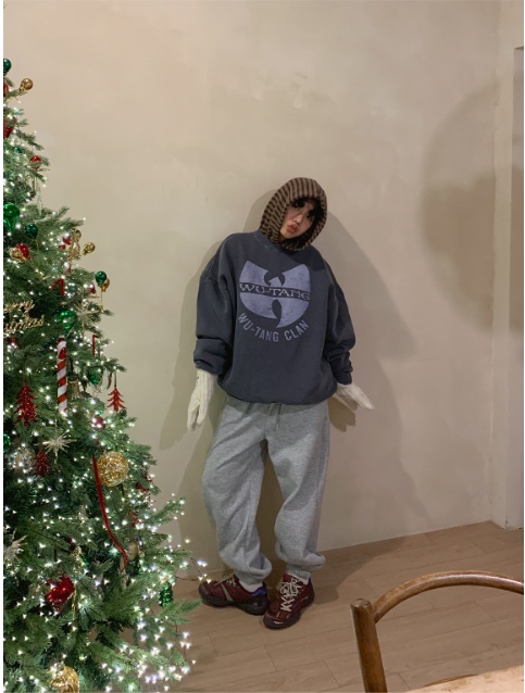 KSUBI韓國代購㊣女裝新款真品休閑推薦職業人氣熱賣時尚衛衣KSUBI衛衣